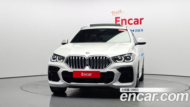 BMW X6 (G06) xDrive40i M Sport 2022 — фото 3