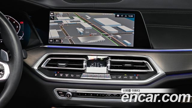 BMW X6 (G06) xDrive40i M Sport 2022 — фото 13