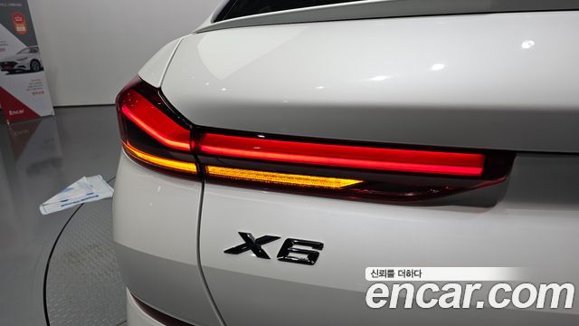 BMW X6 (G06) xDrive40i M Sport 2022 — фото 23