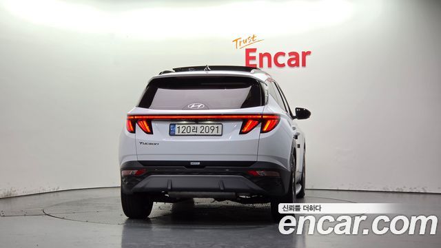 Hyundai Tucson (NX4) Gasoline 1.6 Turbo 2WD Inspiration 2022 — фото 4