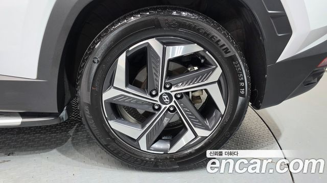 Hyundai Tucson (NX4) Gasoline 1.6 Turbo 2WD Inspiration 2022 — фото 5