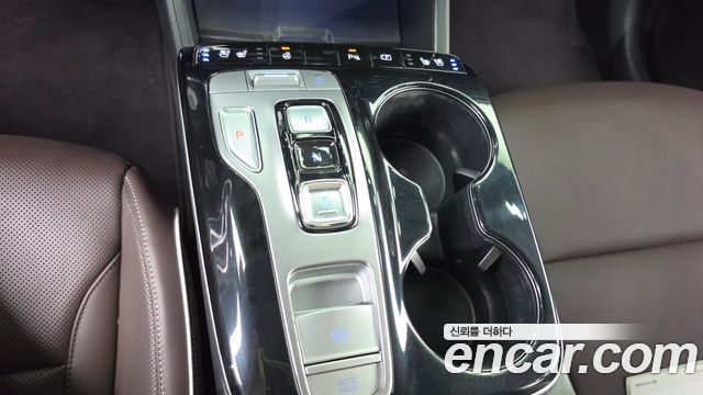 Hyundai Tucson (NX4) Gasoline 1.6 Turbo 2WD Inspiration 2022 — фото 9