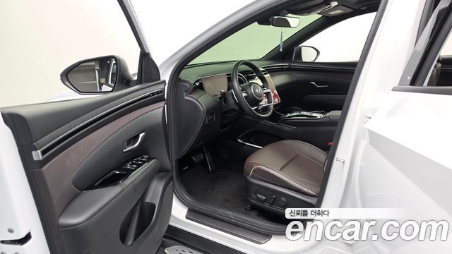 Hyundai Tucson (NX4) Gasoline 1.6 Turbo 2WD Inspiration 2022 — фото 10