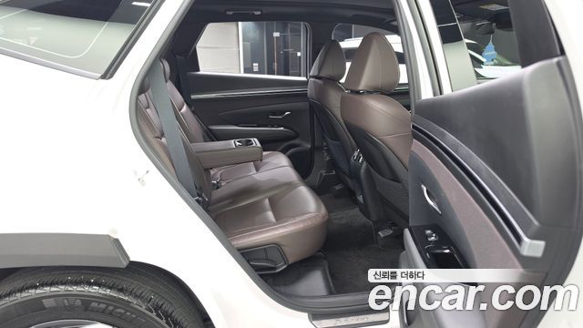 Hyundai Tucson (NX4) Gasoline 1.6 Turbo 2WD Inspiration 2022 — фото 12