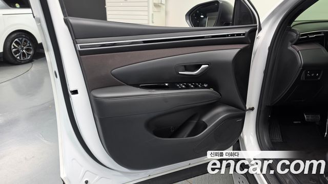 Hyundai Tucson (NX4) Gasoline 1.6 Turbo 2WD Inspiration 2022 — фото 24