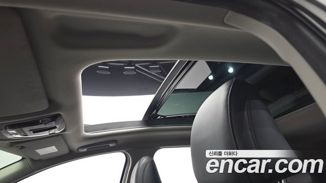 Kia Sportage (V) Diesel 2.0 2WD Nobleless Gravity 2022 — фото 17