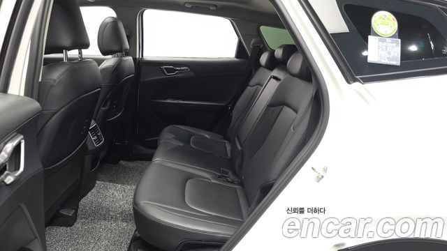 Kia Sportage (V) Diesel 2.0 2WD Nobleless Gravity 2022 — фото 26