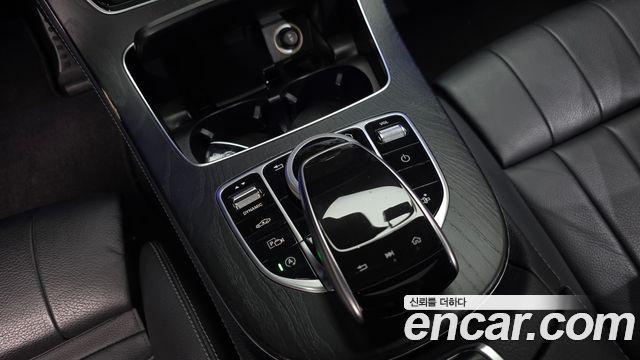 Mercedes-Benz E-Class (W213) E220d Coupe 2017 — фото 23