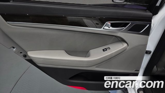 Hyundai Genesis (DH) G330 Premium AWD 2016 — фото 25