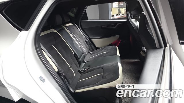 Kia EV6 Long Range 4WD GT Line 2025 — фото 12