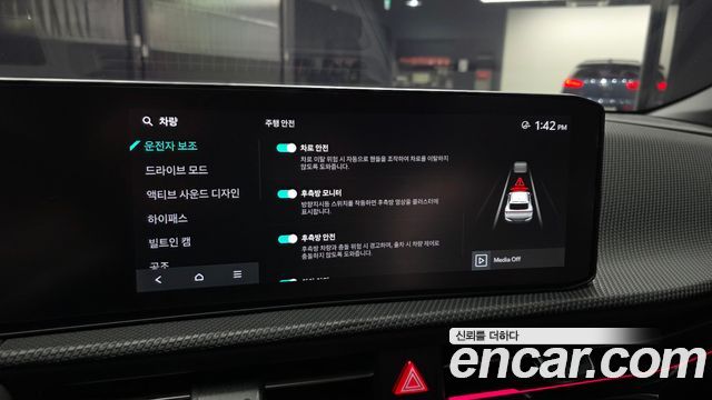 Kia EV6 Long Range 4WD GT Line 2025 — фото 17