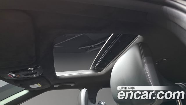 Kia EV6 Long Range 4WD GT Line 2025 — фото 18
