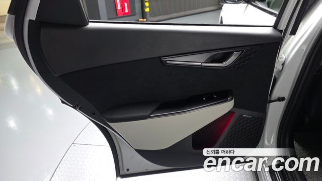 Kia EV6 Long Range 4WD GT Line 2025 — фото 25