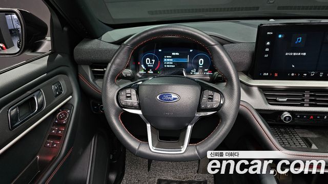 Ford Explorer (VI) 2.3 ST-Line 4WD 2025 — фото 7