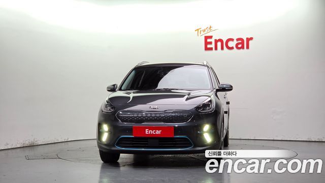 Kia Niro EV Noblesse 2019 — фото 3