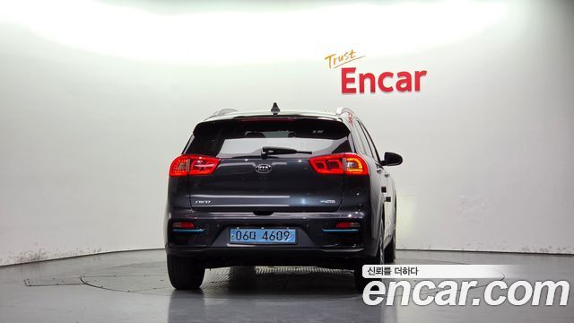 Kia Niro EV Noblesse 2019 — фото 4