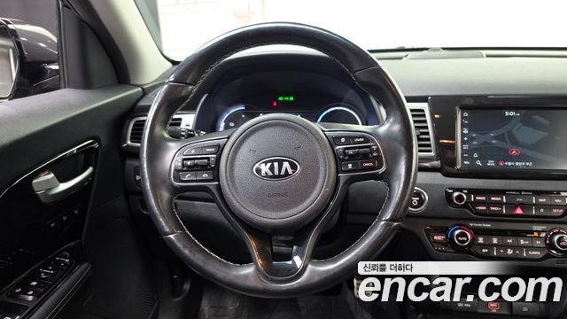 Kia Niro EV Noblesse 2019 — фото 13