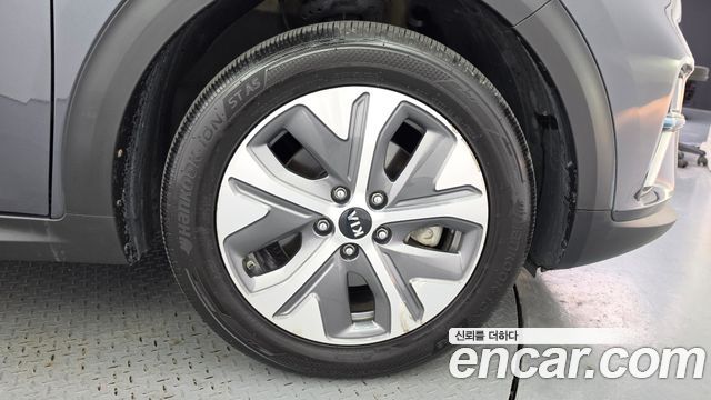 Kia Niro EV Noblesse 2019 — фото 21