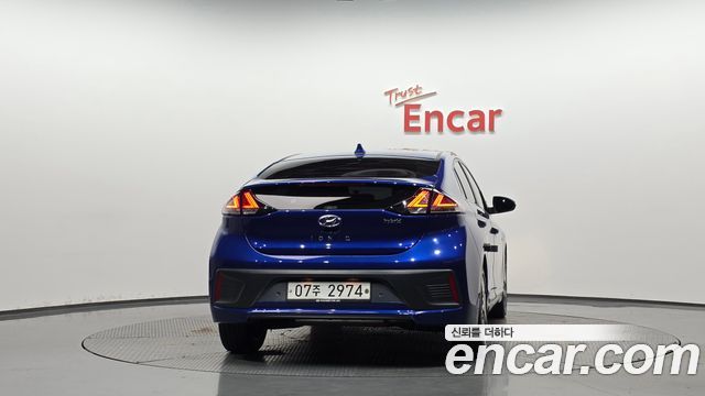 Hyundai Ioniq Hybrid 1.6 HEV Q 2020 — фото 4