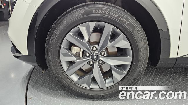 Kia Sportage (V) Diesel 2.0 2WD Nobleless 2024 — фото 5