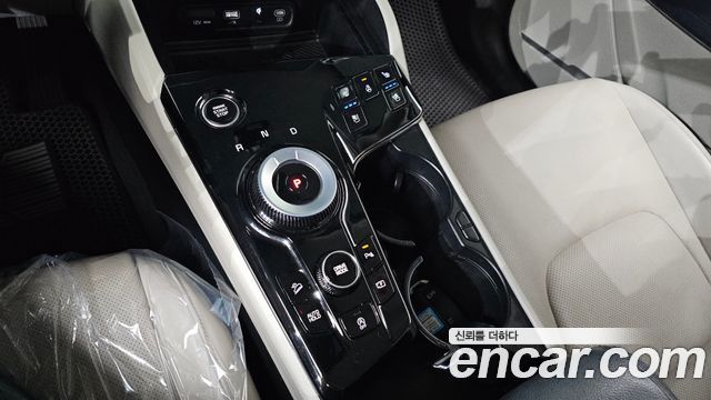 Kia Sportage (V) Diesel 2.0 2WD Nobleless 2024 — фото 9