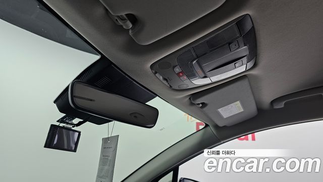 Kia Sportage (V) Diesel 2.0 2WD Nobleless 2024 — фото 15