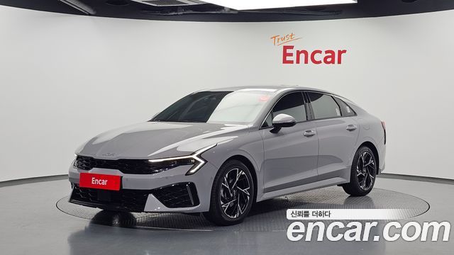 Kia K5 (III) 2.0 Signature 2025 — фото 1