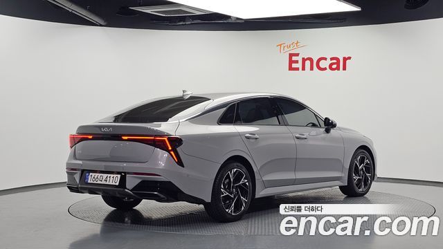 Kia K5 (III) 2.0 Signature 2025 — фото 2