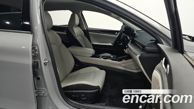 Kia K5 (III) 2.0 Signature 2025 — фото 10