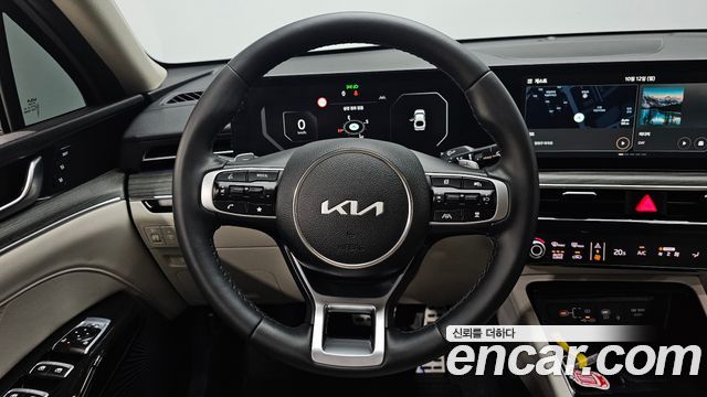 Kia K5 (III) 2.0 Signature 2025 — фото 13