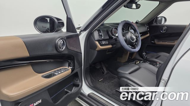 MINI Cooper D Countryman ALL4 HIGH 2nd 2020 — фото 10