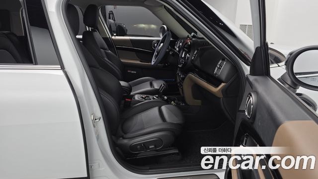 MINI Cooper D Countryman ALL4 HIGH 2nd 2020 — фото 11