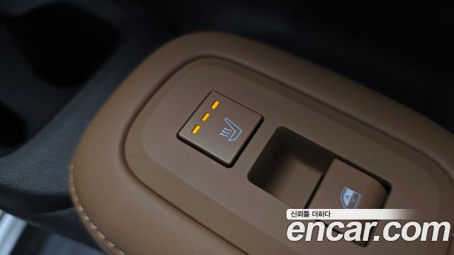 Hyundai Santa Fe (MX5) HEV 1.6 2WD Calligraphy 2024 — фото 31