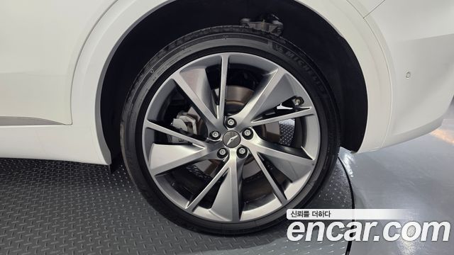 Genesis GV70 2.5T Gasoline AWD 2023 — фото 21