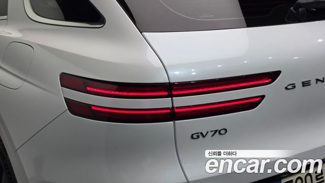 Genesis GV70 2.5T Gasoline AWD 2023 — фото 23