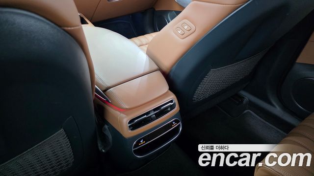Genesis GV70 2.5T Gasoline AWD 2023 — фото 29