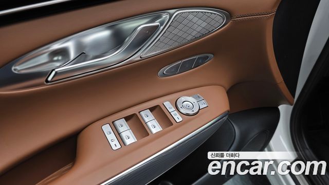 Genesis GV70 2.5T Gasoline AWD 2023 — фото 32