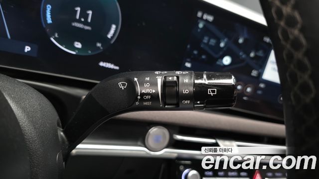 Hyundai Tucson Hybrid (NX4) HEV 1.6 2WD Inspiration 2024 — фото 30