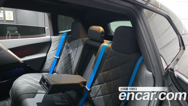 BMW iX xDrive50 Sports Plus 2022 — фото 12