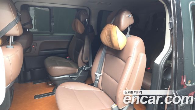 Hyundai Grand Starex Urban 9-Seater Exclusive 2020 — фото 26