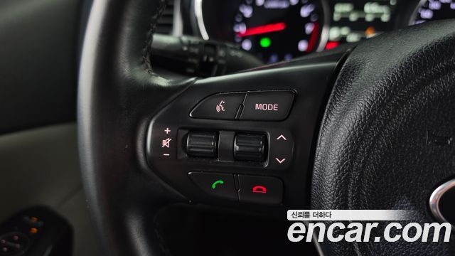 Kia Carnival Gasoline 7-seater Limousine President 2018 — фото 17