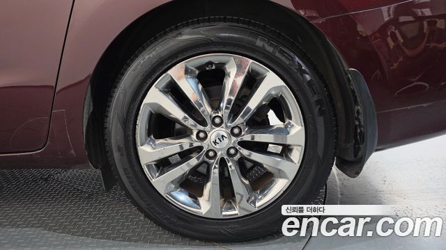 Kia Carnival Gasoline 7-seater Limousine President 2018 — фото 21