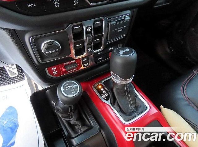 Jeep Wrangler (JL) 2.0 Rubicon 4Door 2024 — фото 10