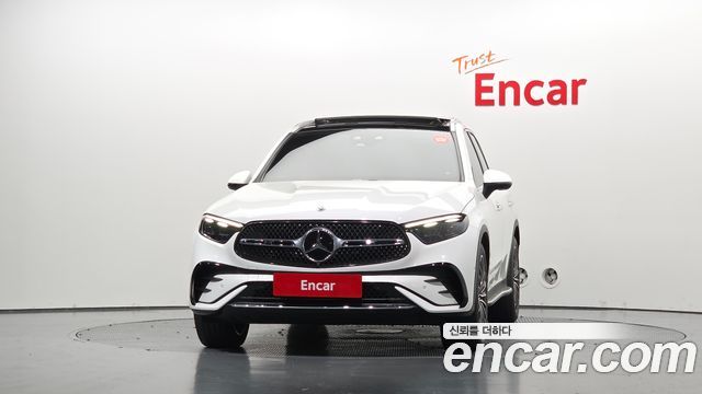 Mercedes-Benz GLC-Class (X254) GLC300 4MATIC AMG Line 2024 — фото 3