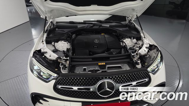 Mercedes-Benz GLC-Class (X254) GLC300 4MATIC AMG Line 2024 — фото 6