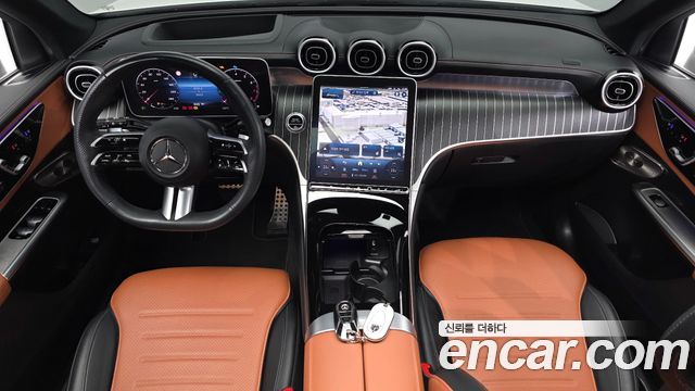 Mercedes-Benz GLC-Class (X254) GLC300 4MATIC AMG Line 2024 — фото 7