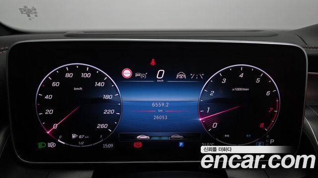 Mercedes-Benz GLC-Class (X254) GLC300 4MATIC AMG Line 2024 — фото 8