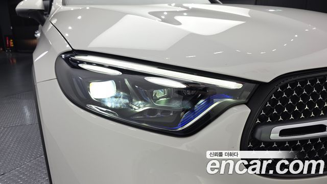 Mercedes-Benz GLC-Class (X254) GLC300 4MATIC AMG Line 2024 — фото 22