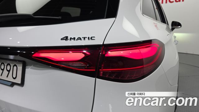 Mercedes-Benz GLC-Class (X254) GLC300 4MATIC AMG Line 2024 — фото 23
