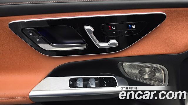 Mercedes-Benz GLC-Class (X254) GLC300 4MATIC AMG Line 2024 — фото 29
